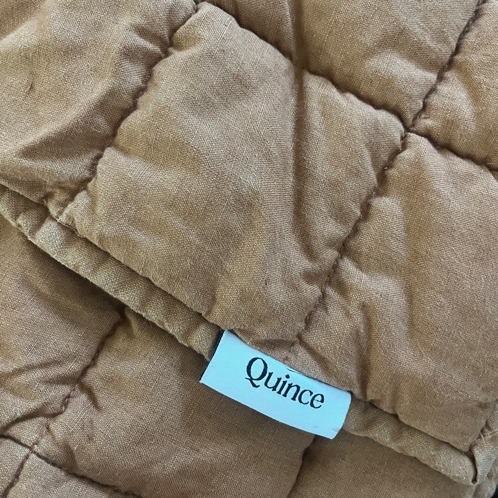 Quince European Linen Box Quilt in Rust